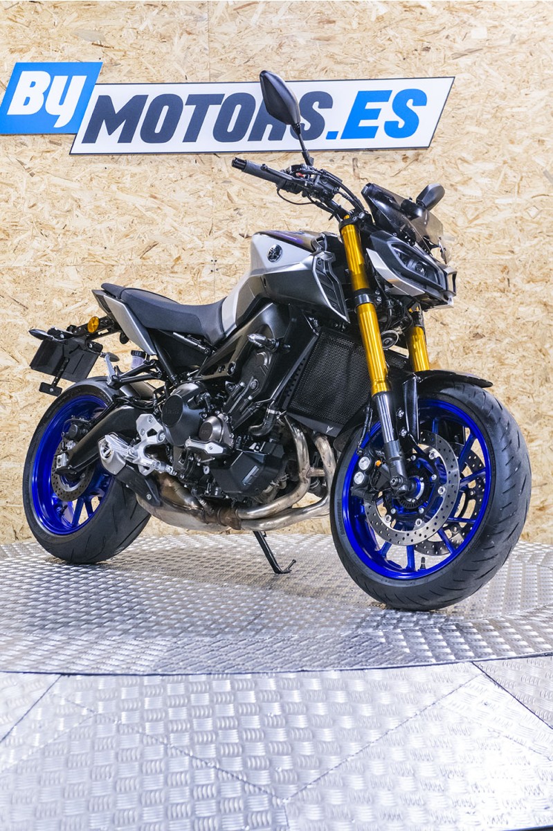 YAMAHA MT-09 SP